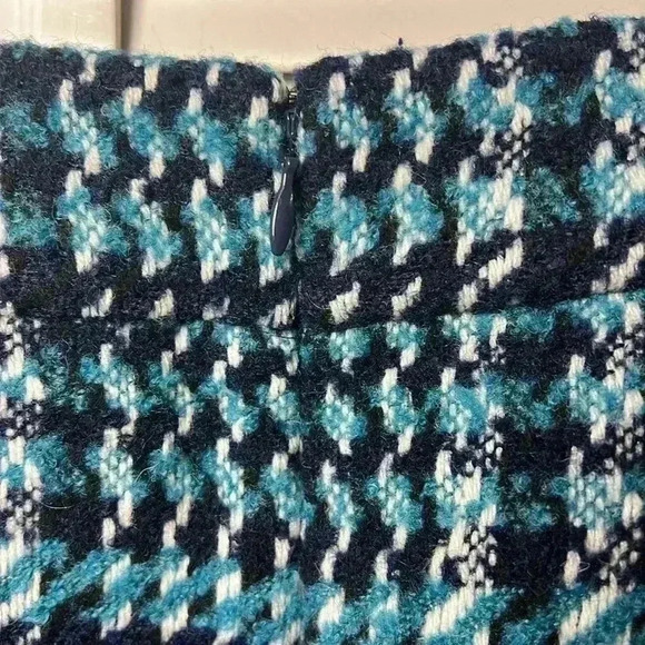 LOFT Wool Blend Tweed Zipper Mini Skirt Size 8 Navy, Teal & White - Picture 7 of 8